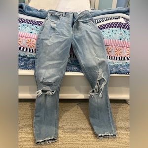 Abercrombie jeans never worn